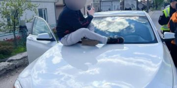 Погоня на Тернопільщині: водій “під наркотиками” намагався втекти від патрульних