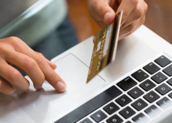 Четверо жінок з Тернопільщини втратили понад 100 000 гривень, повіривши у фейкові виплати