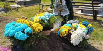 В Борсуківській громаді попрощалися з 23-річним захисником Павлом Мізоцьким