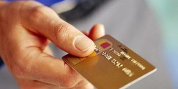 викрав банківську картку