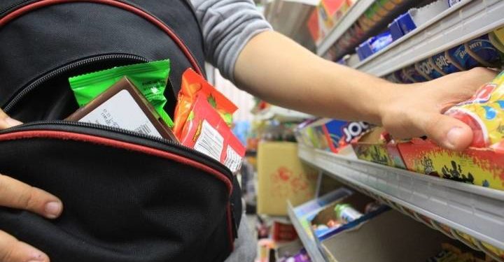 крадіжка з магазину