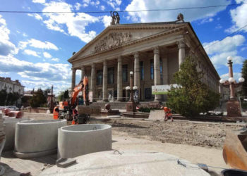 Ремонт дороги в Тернополі