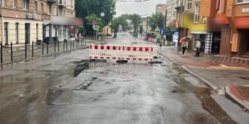 негода пошкодила дорогу у Тернополі