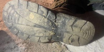 Колеги викинули тіло мертвого чоловіка на обочину дороги