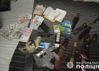 На Тернопільщині затримали групу людей, які вибивали неіснуючі борги