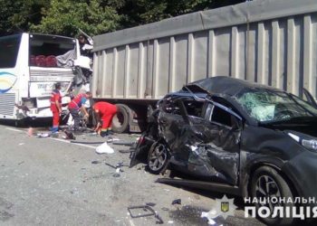 Автотроща. Фото Нацполіції