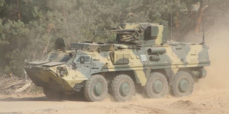 БТР-4 на навчаннях. Фото Вікі