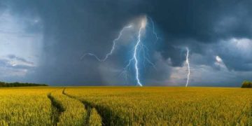 гроза погода шторм