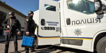 Чому супровід цінних або небезпечних вантажів варто довірити Поліції охорони?