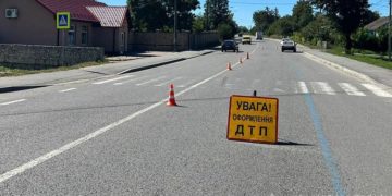 в аварії у Тернополі постраждала людина