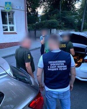 працівника ТЦК затримали на хабарі