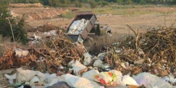 стихійне сміттєзвалище
