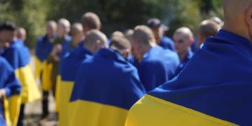 З російського полону повернулися додому 115 наших захисників
