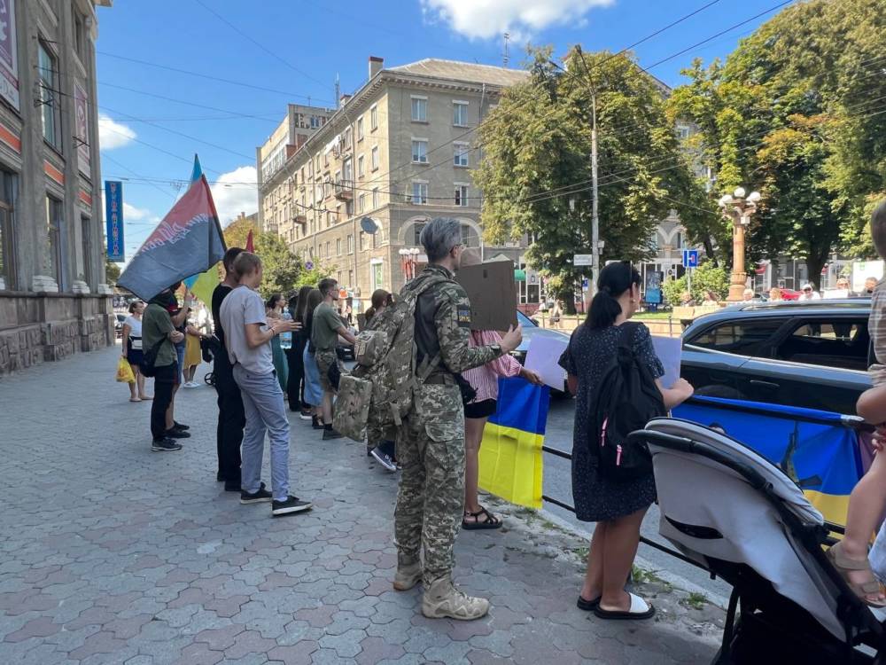 акція на підтримку військовополонених