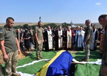 в Бучацькій громаді поховали військового