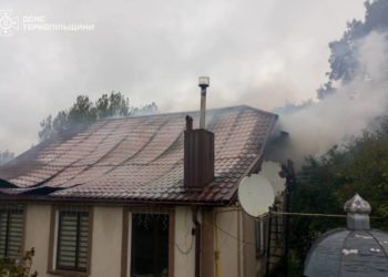 на Тернопільщині пожежа знищила будинок