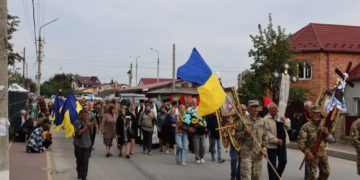 на Тернопільщині поховали двох Героїв