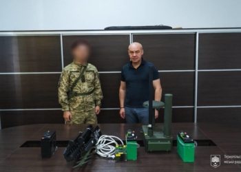 Тернопіль для ЗСУ: 9 вересня передали «тернопільські» РЕБ та антидронову рушницю для 78-го окремого десантно-штурмового полку, – Сергій Надал