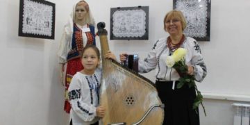 у Тернополі відкрили виставку витинанок