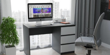 Де купити письмовий стіл для школяра за найнижчою ціною?