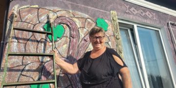 мисткиня з Тернопільщини творить дива з цементу