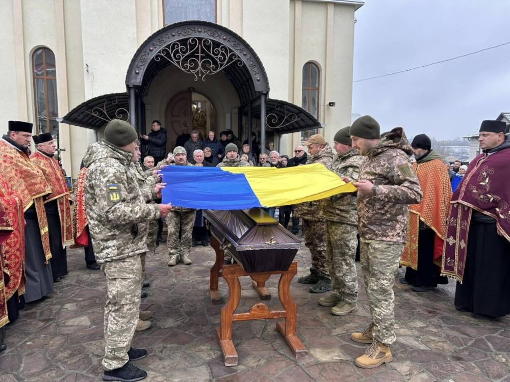 на Тернопільщині поховали Героя