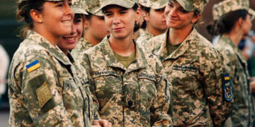 жінки в армії