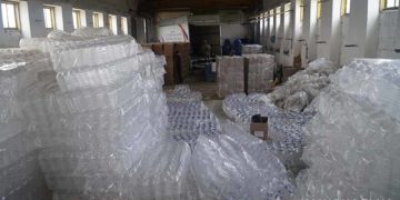 на Тернопільщині викрили незаконне виготовлення товару