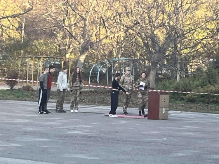 Тернопільські школярі змагались у військово-спортивній естафеті на честь Сергія Коновала