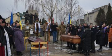 прощання з військовими