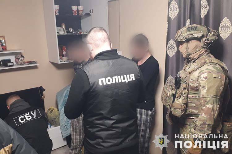 На Тернопільщині викрили наркокартель