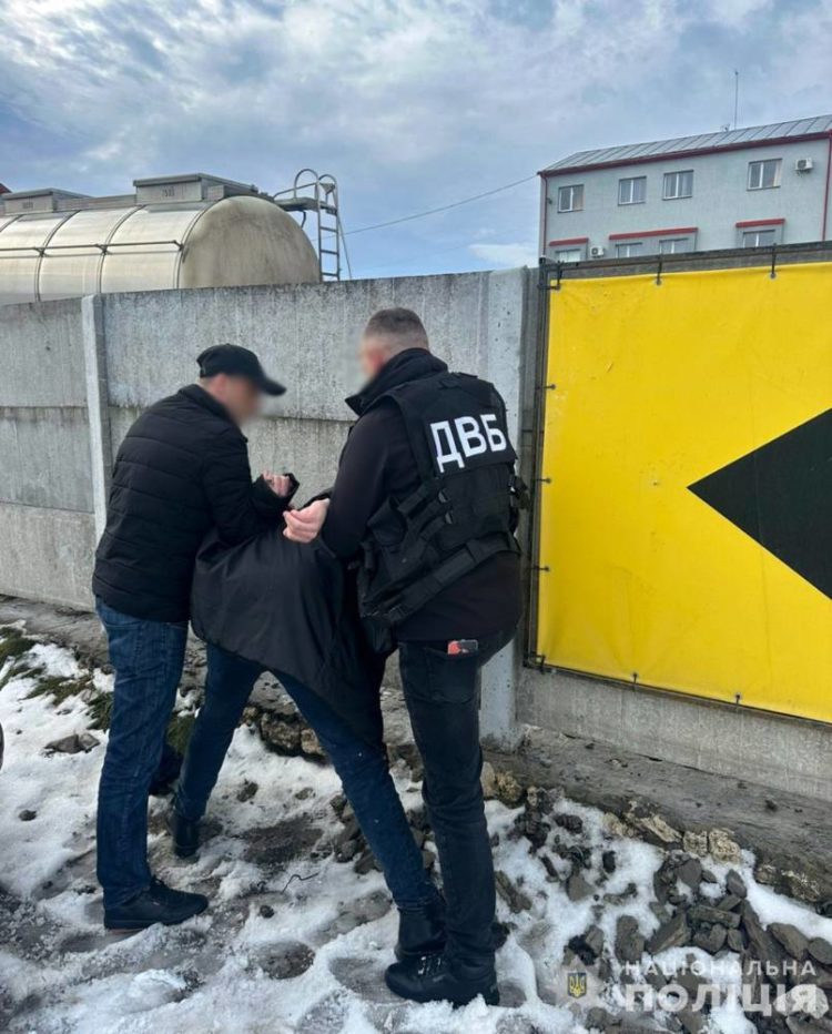 затримали на хабарі