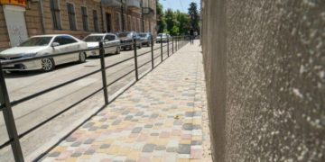 Парковка стала платною