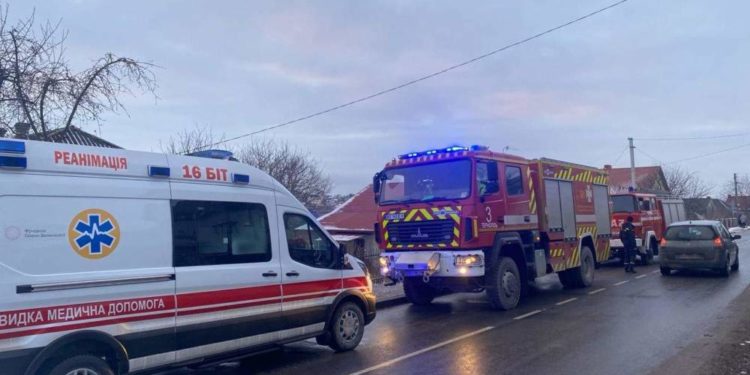 в пожежі загинули люди