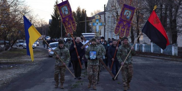 Миколою Обалем