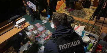 Затримали наркоторговців