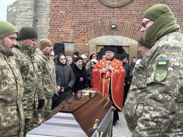 У Великій Березовиці на Тернопільщині провели в останню путь Петра Бакальця