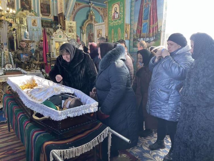 Борсуківська громада на Тернопільщині віддала шану загиблому захиснику Павлу Доценку