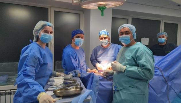 Хірург з США на Тернопільщині