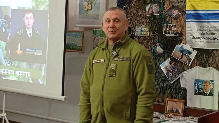 “Репортаж ціною життя”: у Кременці вшанували пам’ять військового журналіста Дмитра Лабуткіна