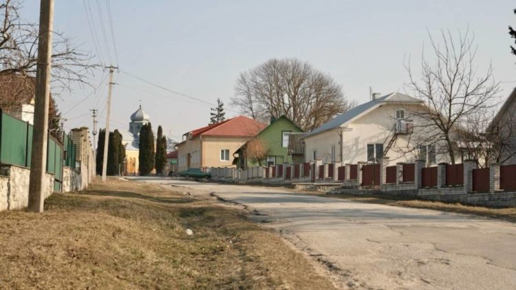На Тернопільщині з одного села на фронті воює пів сотні чоловіків