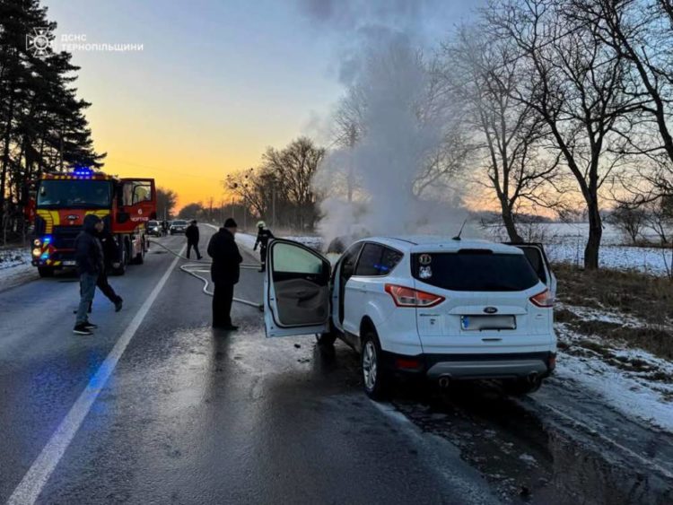 Згоріла автівка
