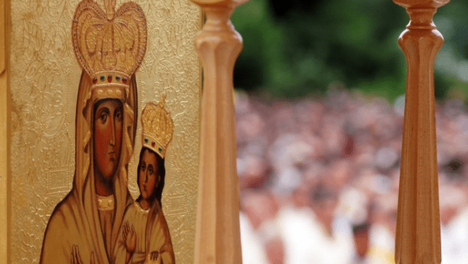 чудотворну ікону Зарваницької Матері Божої