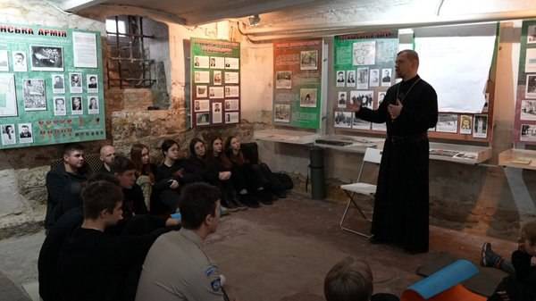 акцію "Доба"