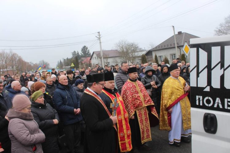 Чорні вихідні на Тернопіллі: Великогаївська громада прощається одразу з двома молодими Героями