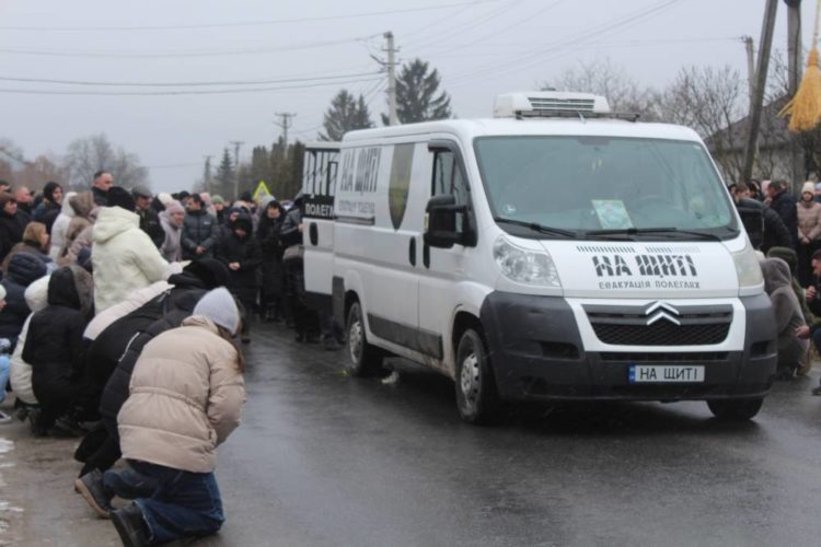 Чорні вихідні на Тернопіллі: Великогаївська громада прощається одразу з двома молодими Героями