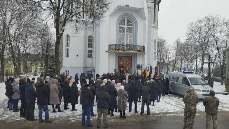 У Козівській громаді востаннє зустріли захисника Дмитра Дроздовського