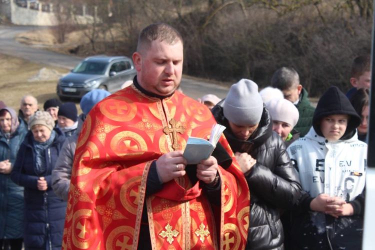 Чорні вихідні на Тернопіллі: Великогаївська громада прощається одразу з двома молодими Героями