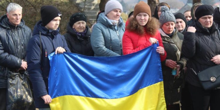 Чорні вихідні на Тернопіллі: Великогаївська громада прощається одразу з двома молодими Героями