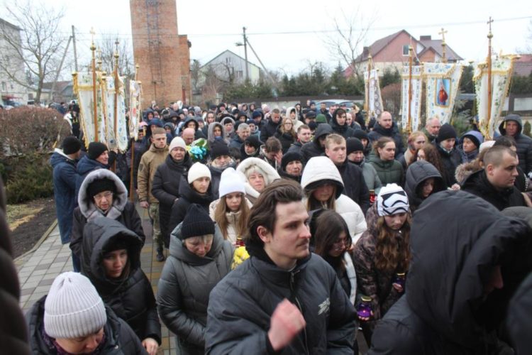 Чорні вихідні на Тернопіллі: Великогаївська громада прощається одразу з двома молодими Героями